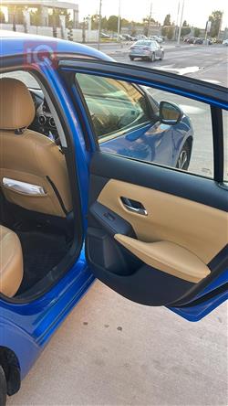 نيسان سنترا